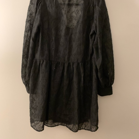 H&M Lace Dress with slip - Picture 2 of 3